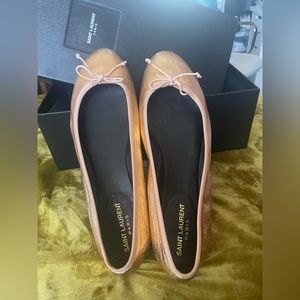 Saint Laurent Gold leather ballerina flats